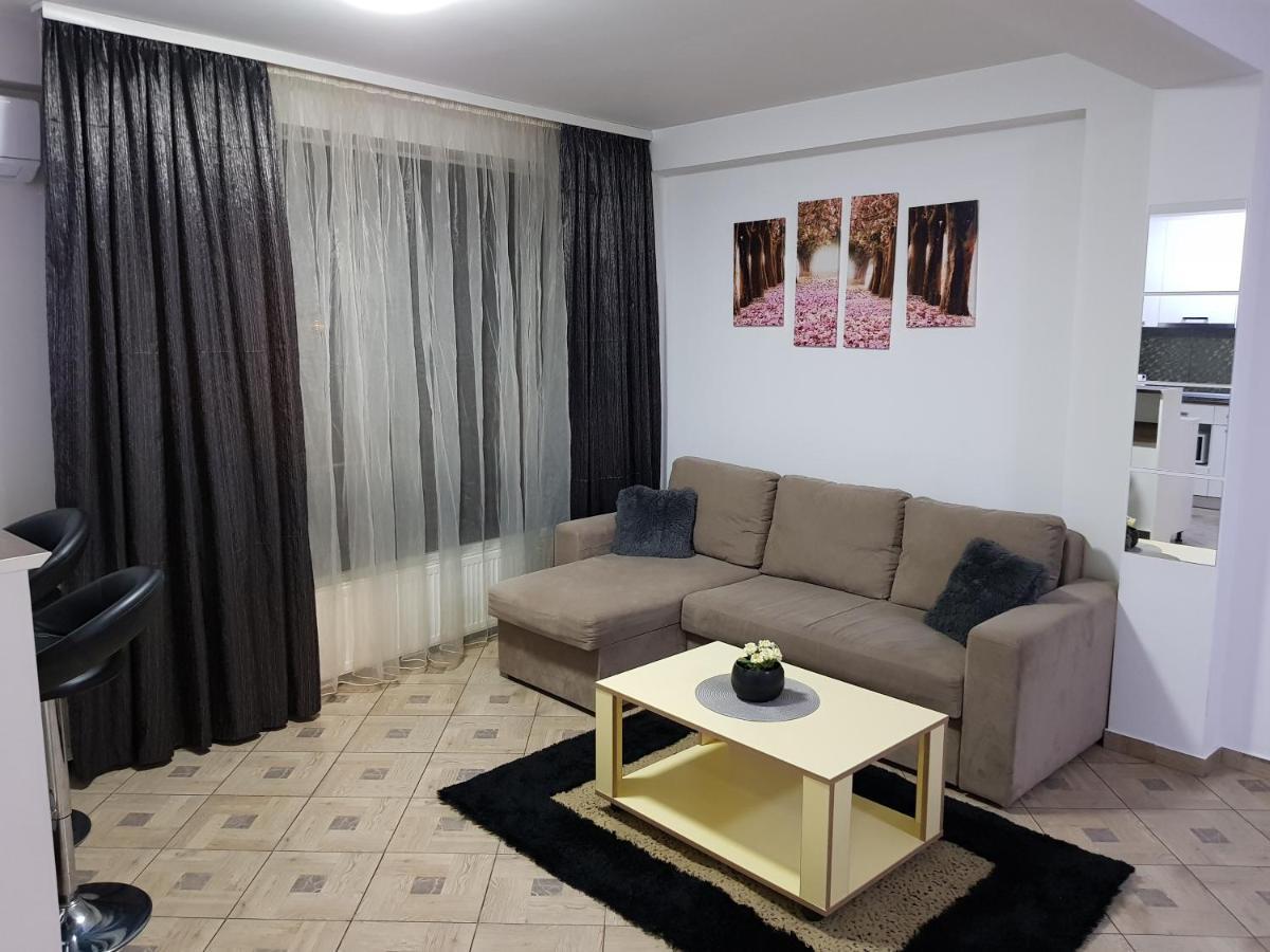 Aparthomes Fundeni Appartement *