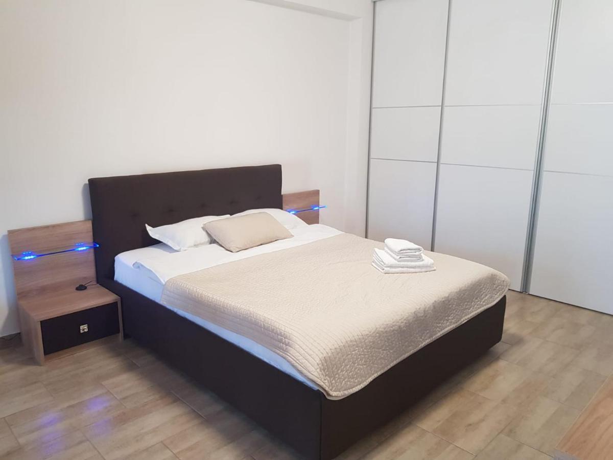 Aparthomes Fundeni 布加勒斯特