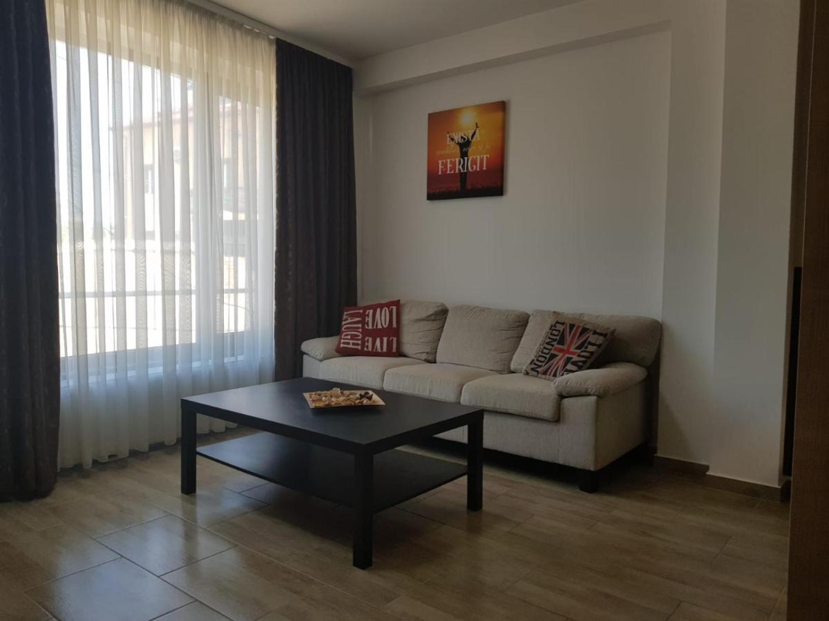 Aparthomes Fundeni 公寓 布加勒斯特