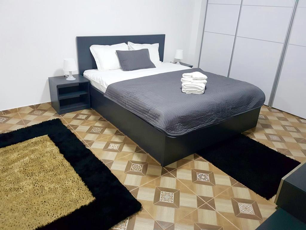 Aparthomes Fundeni Appartement *